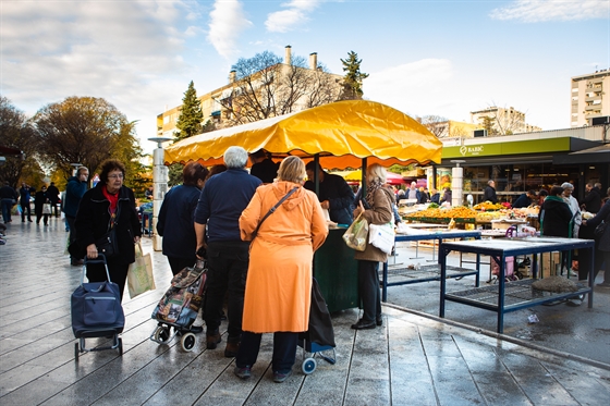 Građani na informativnom štandu doznali sve o novom sustavu odvajanja otpada